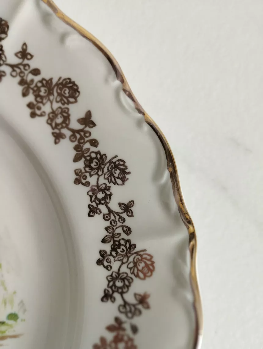 Assiettes porcelaine de France Digoin zoom sur décor